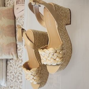 Marc Fisher Tan Woven Wedge Sandals Size 9